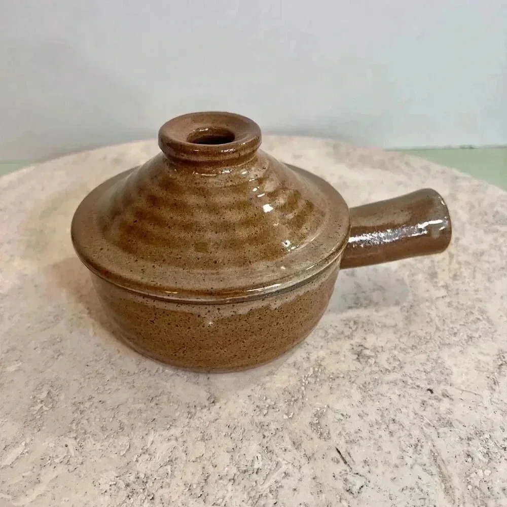 Vintage French Onion Soup‎ Bowl Pottery Brown Non-Stick Handle Vented with Lid